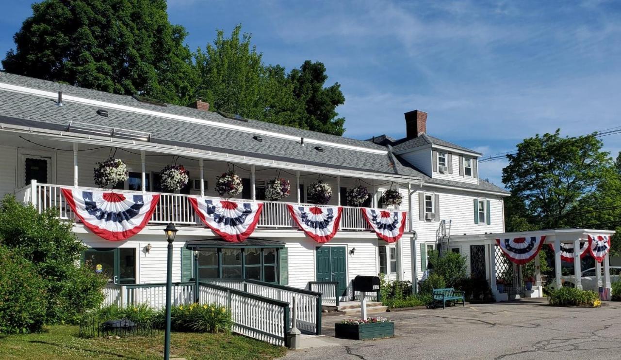 Windrifter Resort Wolfeboro Exterior photo