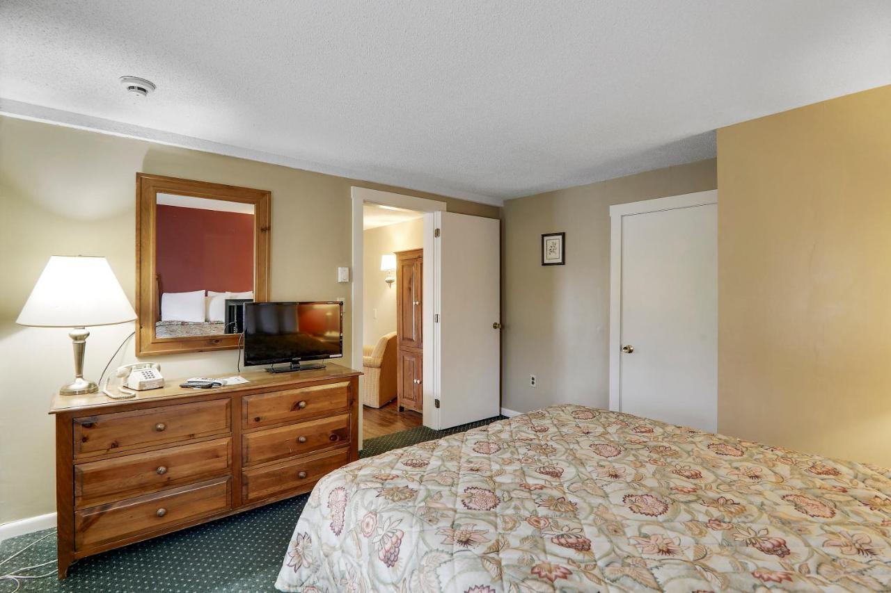Windrifter Resort Wolfeboro Room photo