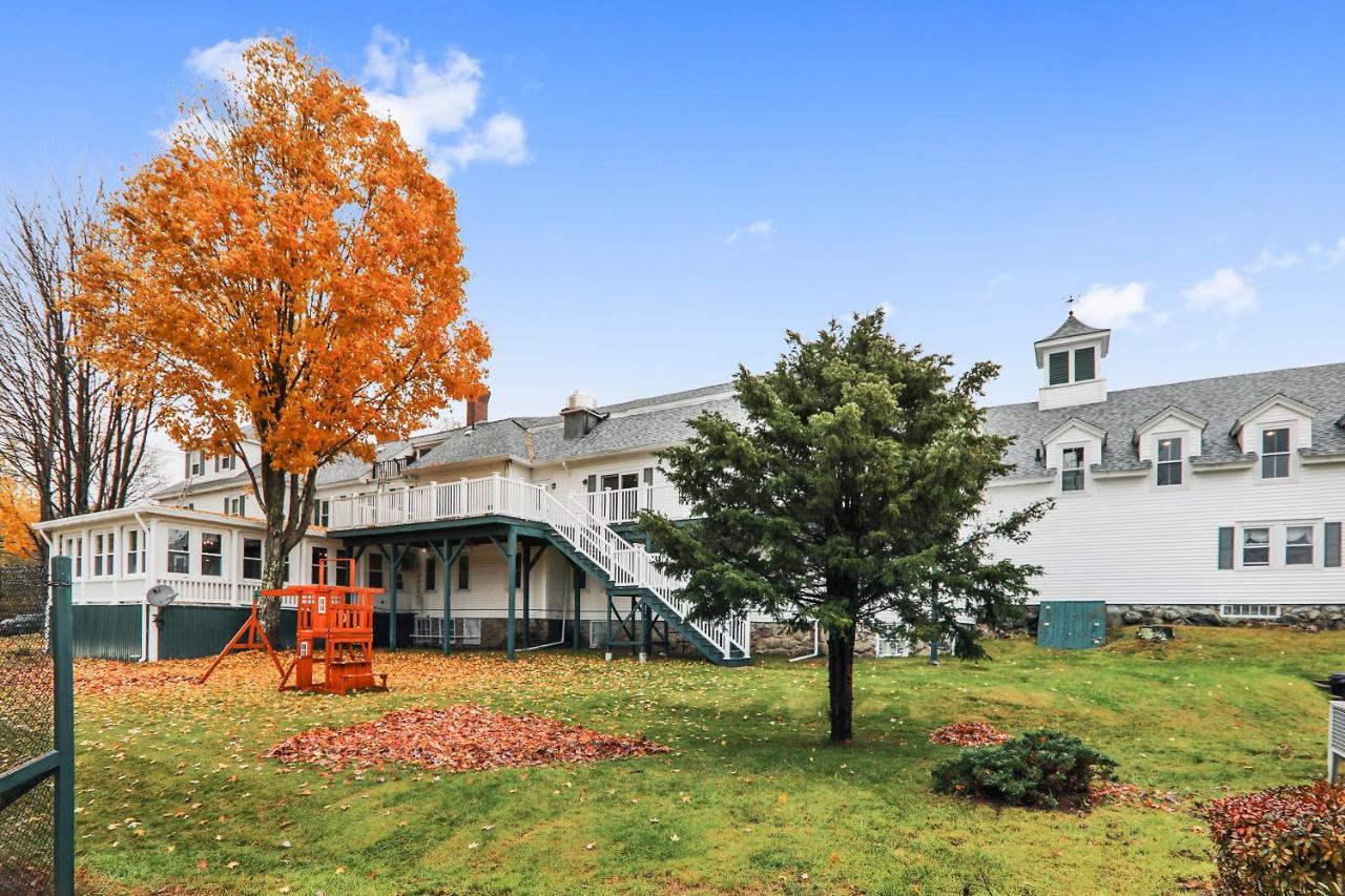 Windrifter Resort Wolfeboro Exterior photo